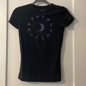 Black Aeropostale astrology t-shirt